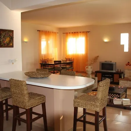Villa Cap Jano Βίλα Πεύκος